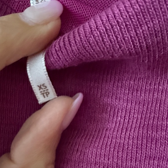 Free People XS Tie-Shoulder Ruched Tank Top in Magenta - Picture 3 of 6